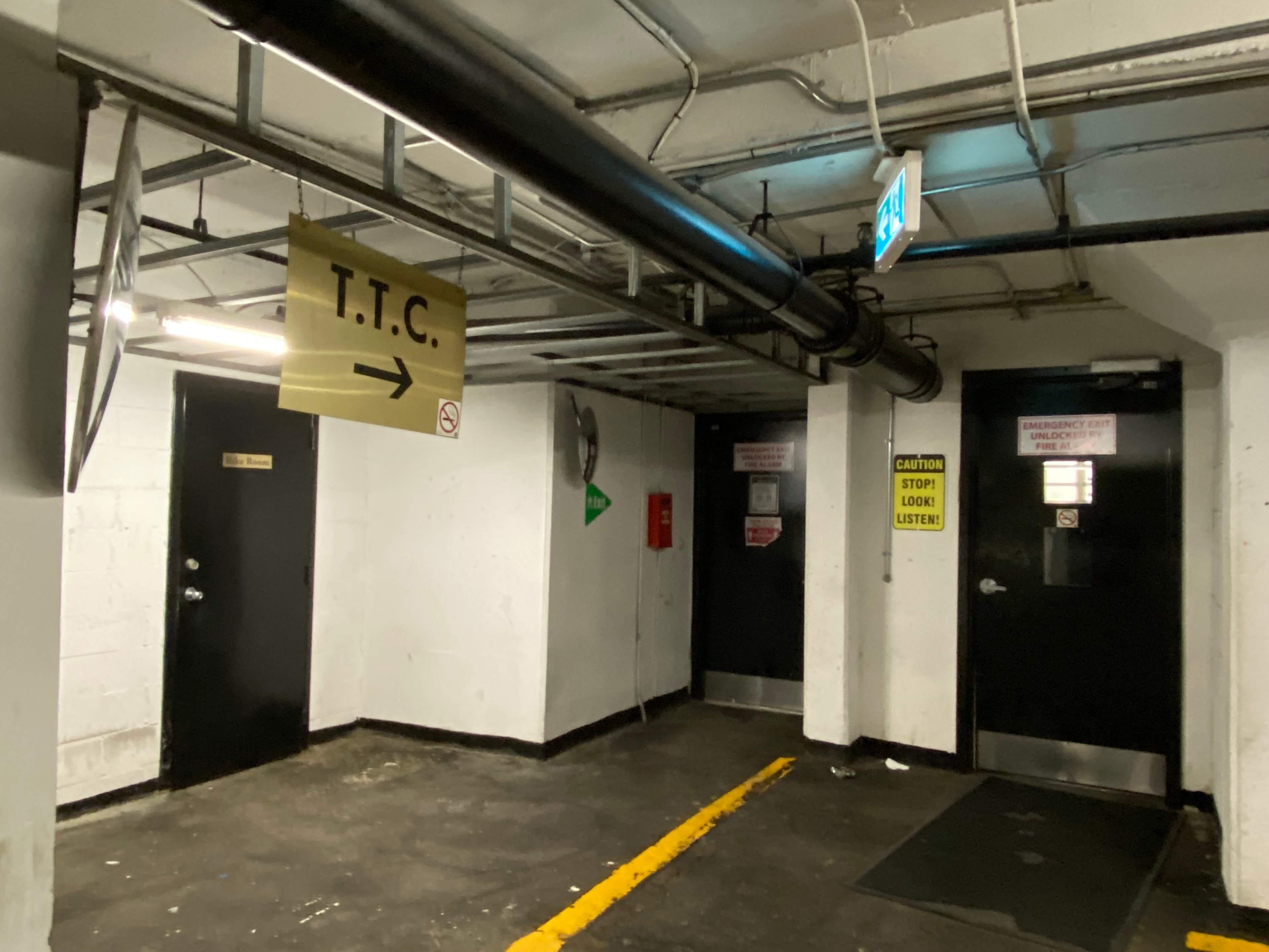 7 Bishop Parking facility photo 5