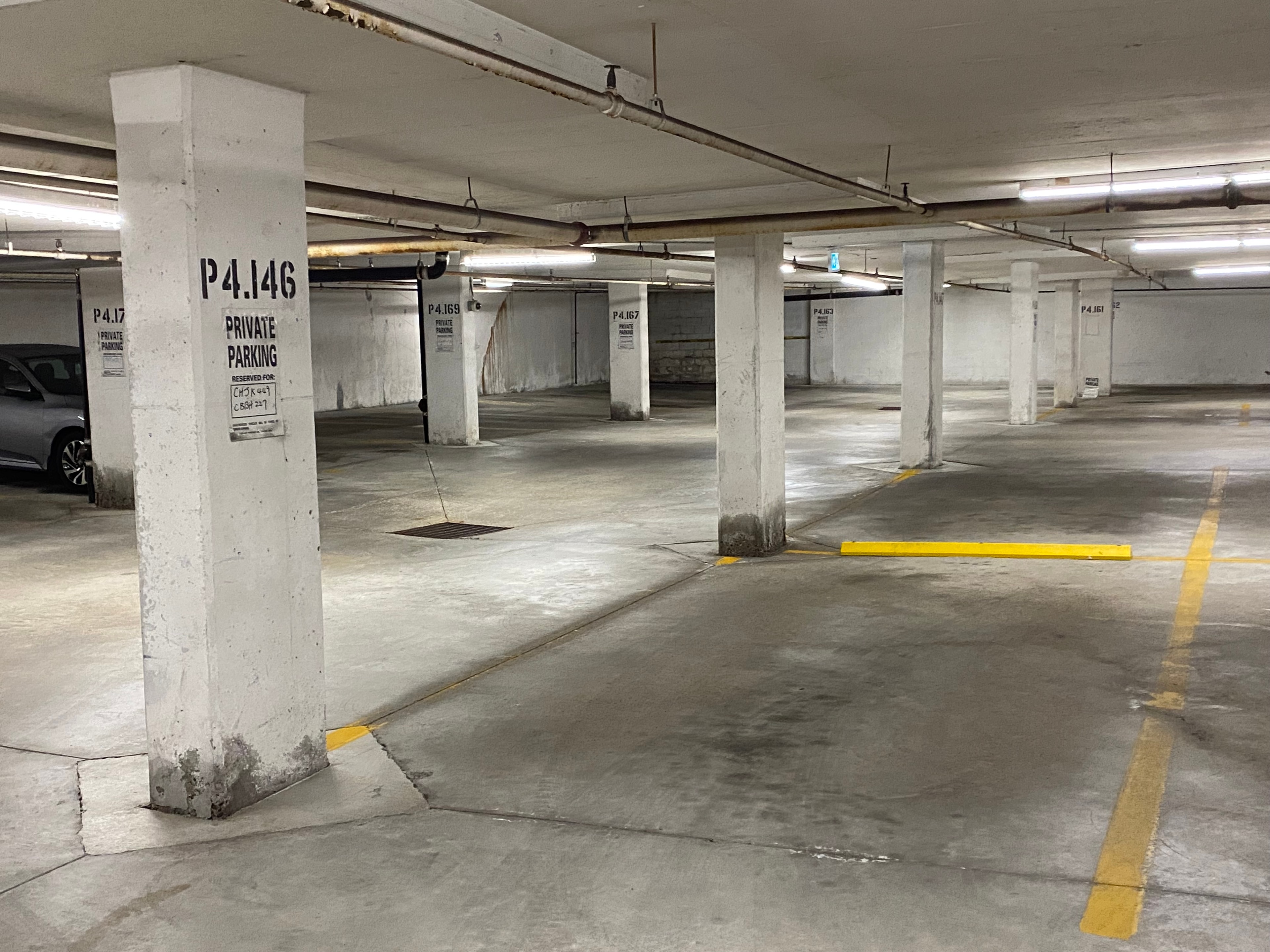 7 Bishop Parking facility photo 8